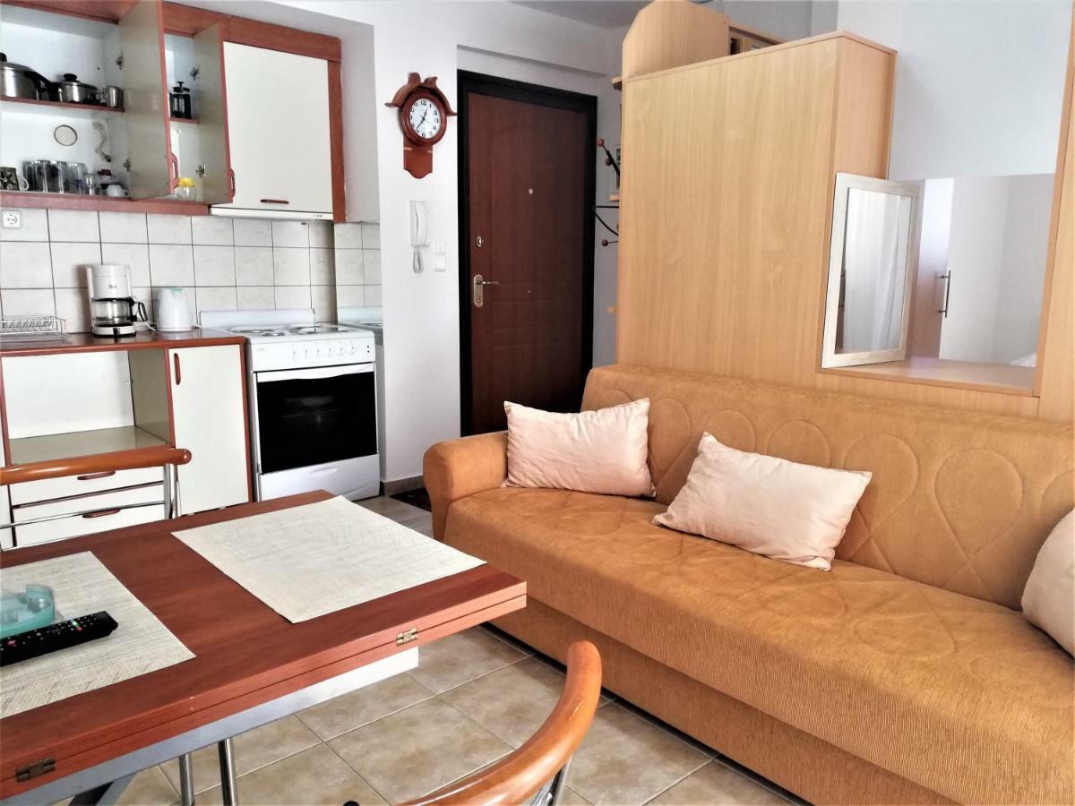 Kalamata Downtown Apartment Екстер'єр фото