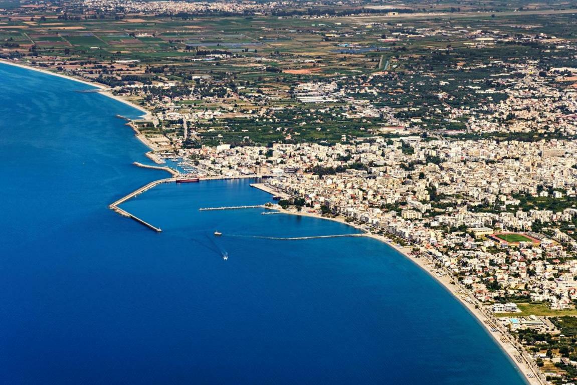 Kalamata Downtown Apartment Екстер'єр фото