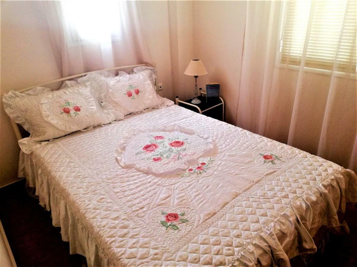 Kalamata Downtown Apartment Екстер'єр фото